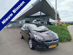 Opel Corsa - 1.4 90PK Favourite+ met Airco, Navigatie, Carplay, Trekhaak, 16" LMV etc. incl. 12 maanden