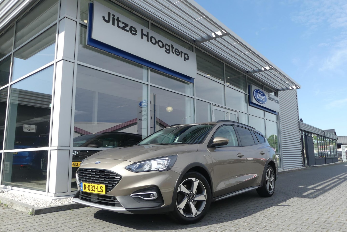 Ford Focus Wagon - 1.5 EcoBoost Active Business TREKHAAK (1.500KG), WINTER PACK, CRUISE, AIRCO, NAVI, PDC V&A - AutoWereld.nl