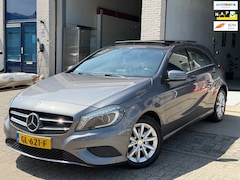 Mercedes-Benz A-klasse - 180 Ambition/AMG pakket/automaat/nap/1e EIG/goede onderhoud/1jaar apk/navi/pano/volle opti