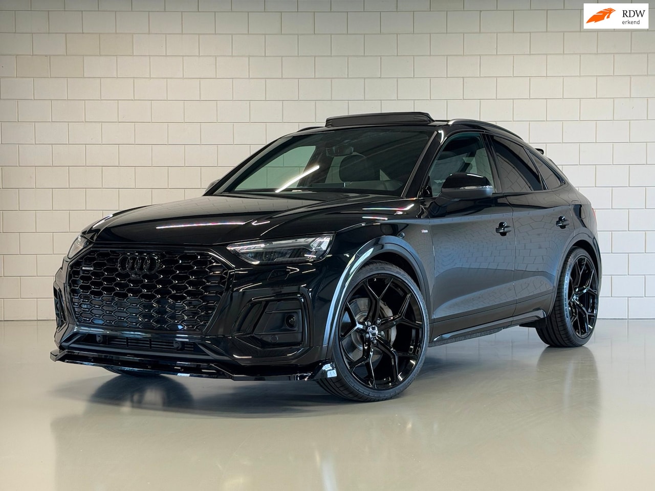 Audi Q5 Sportback - 50 TFSI e S-Line Competition Black Optic | PANO | SQ5 STYLE | DEALER | 1E EIG | ADAPT. CRU - AutoWereld.nl