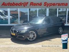 BMW 3-serie Touring - 320d M Sport Edition High Executive | Trekhaak | Pano | Stoelverwarming | Parkeersensoren
