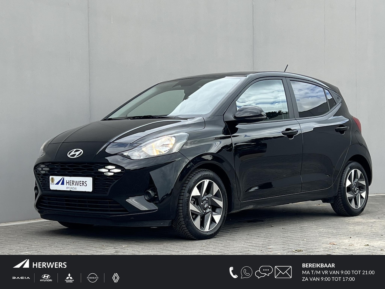 Hyundai i10 - 1.0 Comfort Smart 5-zits / Automaat / Stuur- en stoelverwarming / Camera / Airco / Navigat - AutoWereld.nl