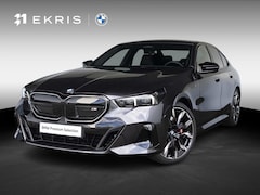 BMW i5 - Sedan eDrive40 | M Sportpakket Pro | Stuurwielverwarming | Adaptief onderstel Professional