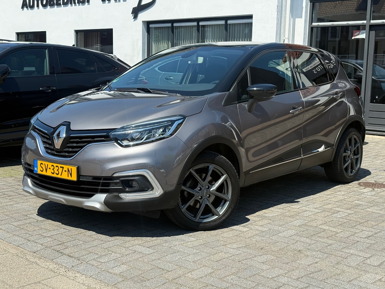 Renault Captur - 1.2 TCe Intens 1.2 TCe Intens, Trekhaak,Navigatie,Cruise control,Achteruitrij camera,Climate control - AutoWereld.nl