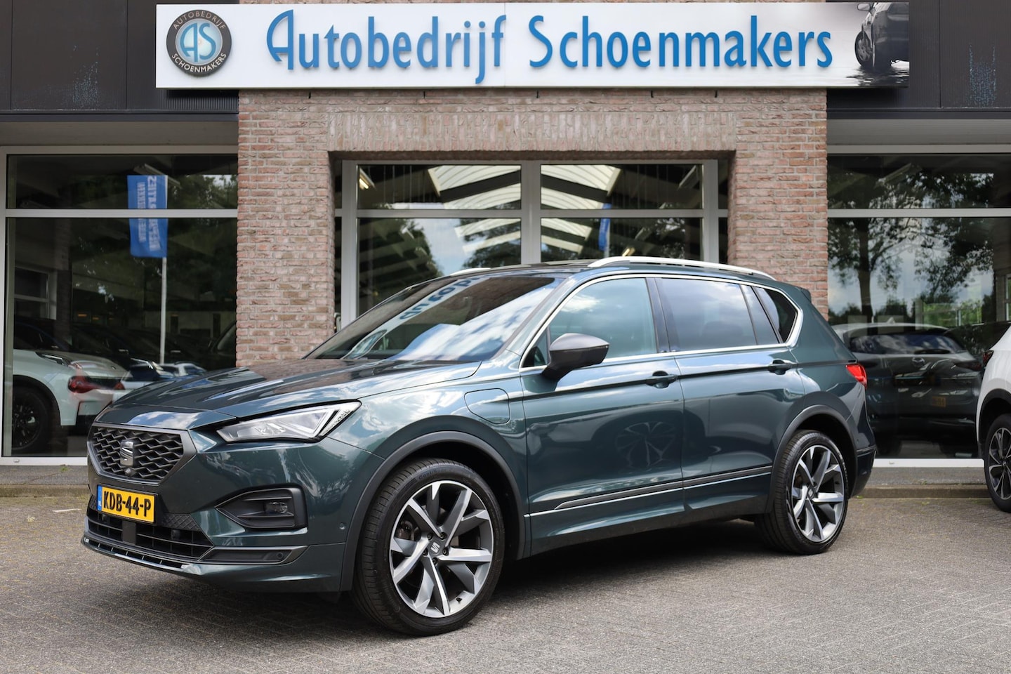 SEAT Tarraco - 1.4 TSI e-Hybrid PHEV FR PANO ELEC-TREKHAAK LEER MEMORY 4XSTOEL/STUURVERW. 360-CAM CARPLAY - AutoWereld.nl