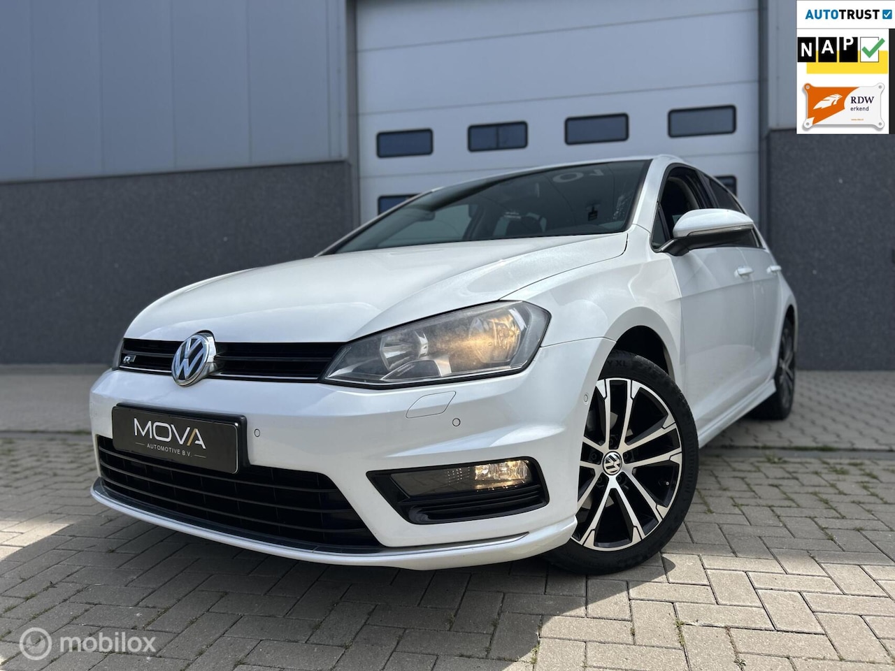Volkswagen Golf - 7 1.2 TSI R-LINE|APK|STOELVERW.|CRUISE CONTR - AutoWereld.nl