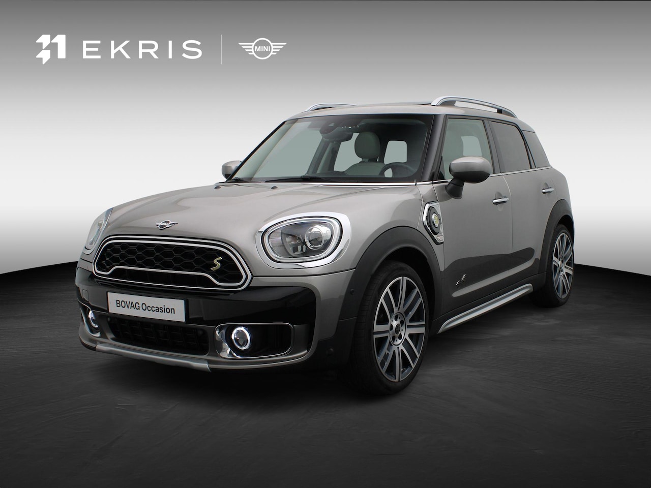 MINI Countryman - Cooper S E ALL4 Chili + Comfort Access + Achteruitrijcamera + Panoramadak + LED + Driving - AutoWereld.nl
