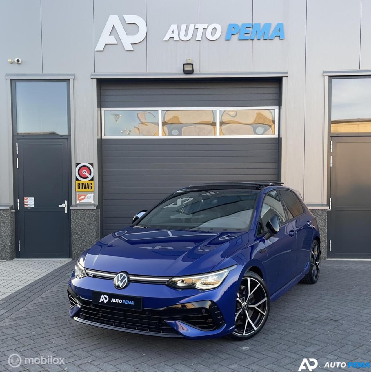 Volkswagen Golf - 2.0 TSI R 4M Performance Pano Akra - AutoWereld.nl