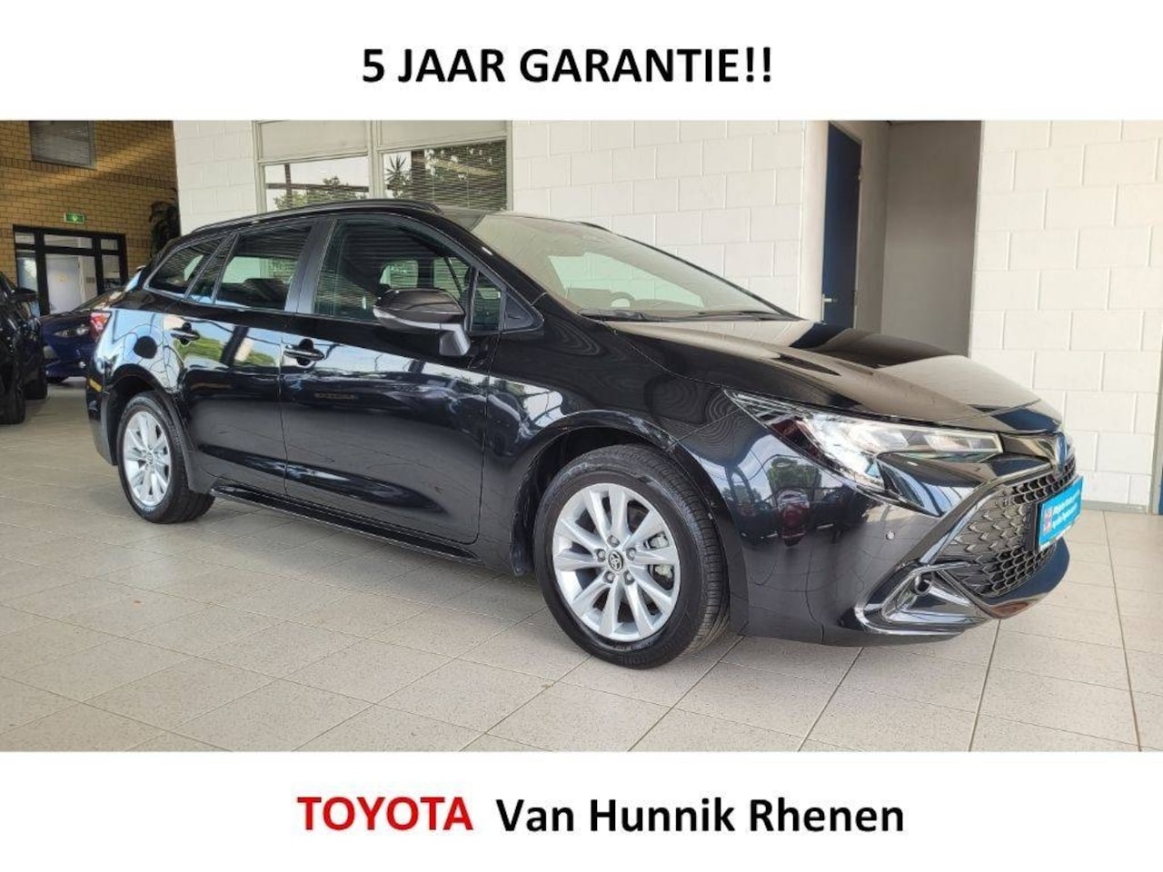 Toyota Corolla Touring Sports - 1.8 140 | Trekhaak | Stoel en stuurverw | Parksens V+A | LED | A - AutoWereld.nl