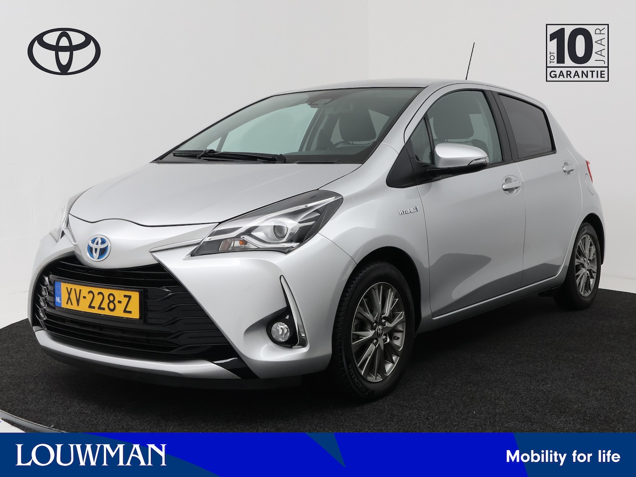 Toyota Yaris - 1.5 Hybrid Dynamic | Navigatie | - AutoWereld.nl