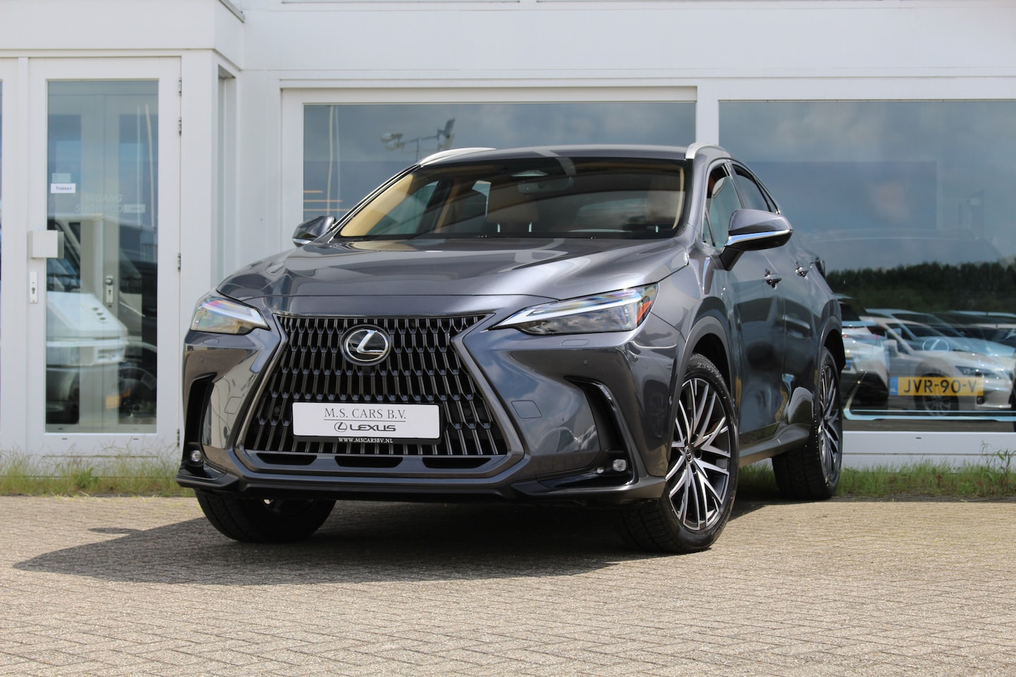 Lexus NX - 350h Hybrid AWD Executive Premium I 360-camera I Head up I Applecarplay I 20 inch - AutoWereld.nl