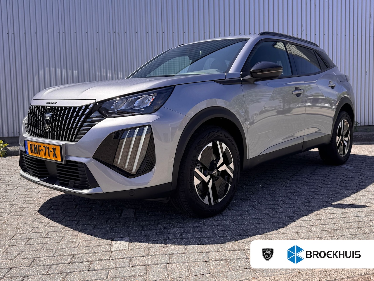 Peugeot 2008 - 1.2 Hybrid 136PK Allure Automaat | Camera Voor + Achter | Navigatie | Apple Carplay / Andr - AutoWereld.nl