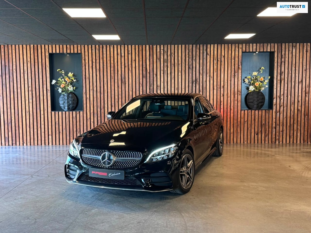 Mercedes-Benz C-klasse - 180 Business Solution AMG / Virtual / Carplay / Stoelverwarming / Sfeerverlichting / Trekh - AutoWereld.nl