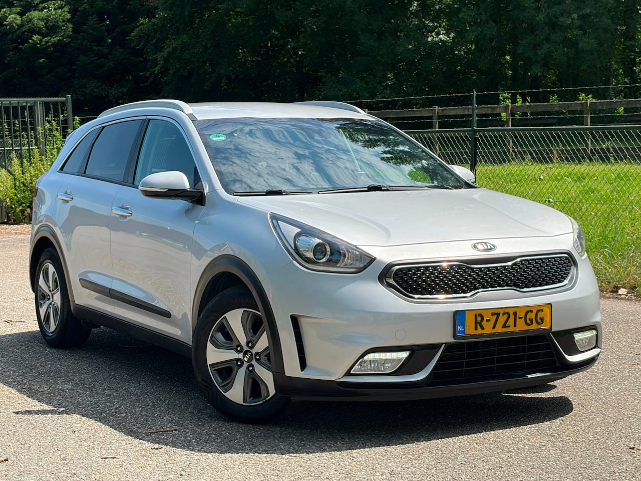 Kia Niro - 1.6 GDi Hybrid DynamicLine /Navi/Camera/ - AutoWereld.nl