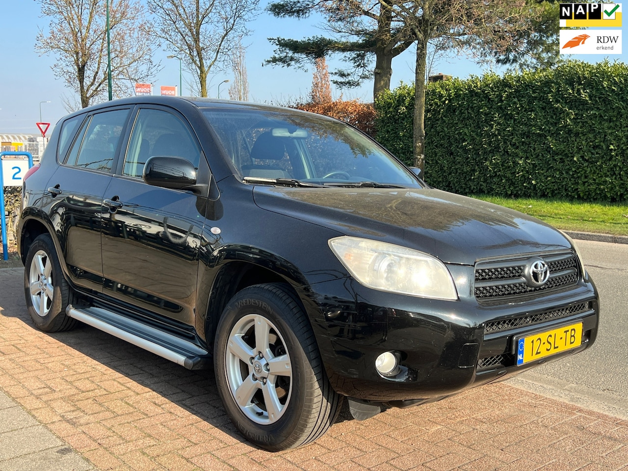 Toyota RAV4 - 2.0VVTi Linea Sol *Dlr. Onderhouden * APK 3-2027 * - AutoWereld.nl