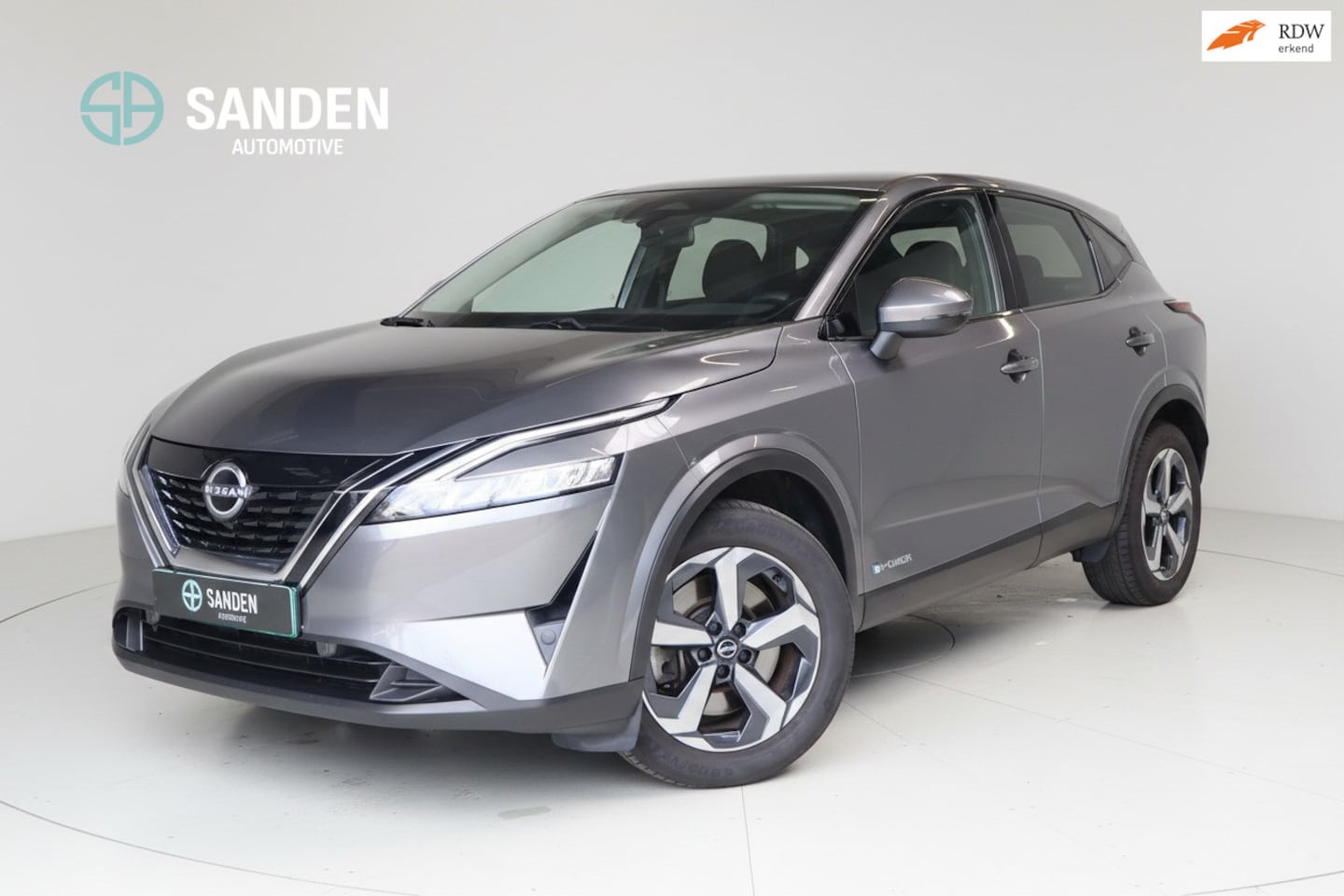 Nissan Qashqai - 1.5 e-Power Business|Automaat|158PK|LED|Clima|Camera|18 inch - AutoWereld.nl