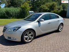 Opel Insignia - 1.6 T Cosmo/CLIMA/CRUISE/PARKSENSOR VOOR EN ACHTER/HALF LEDER