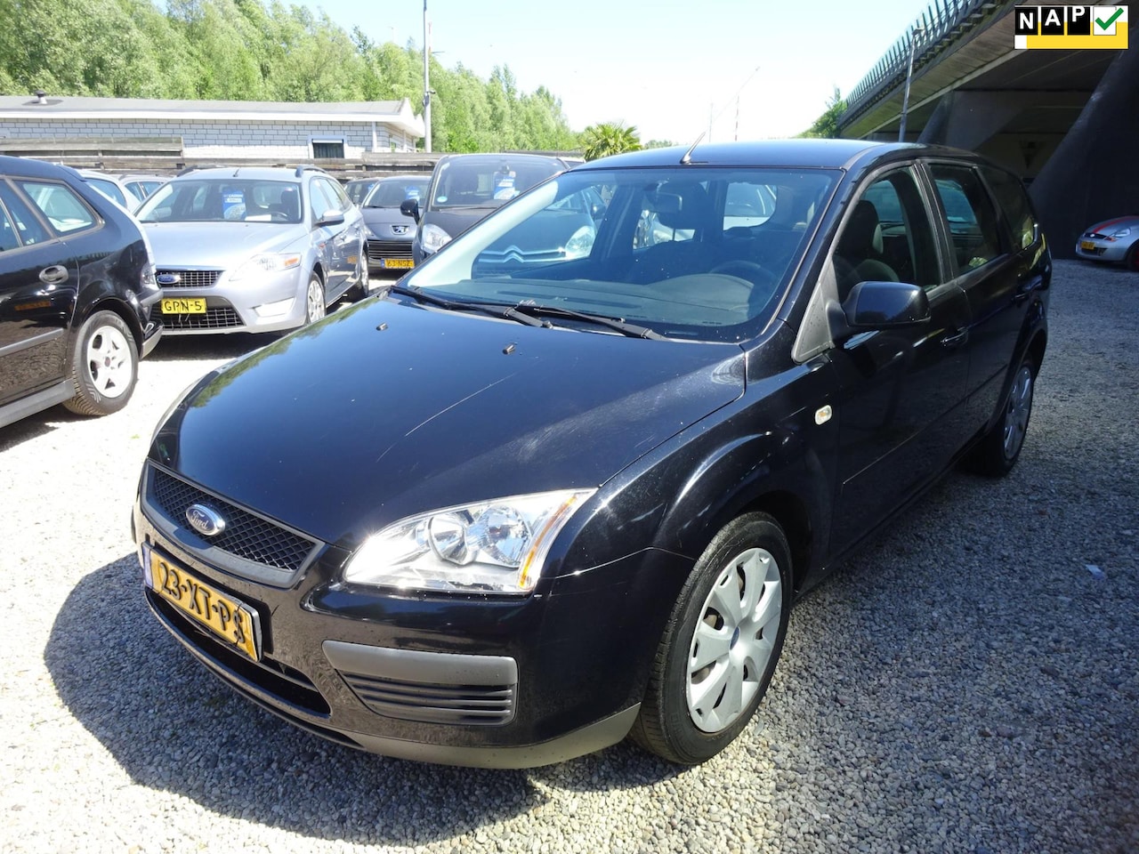 Ford Focus Wagon - 1.6-16V Trend. Airco, Cruise control, Apk 19-6-2027 - AutoWereld.nl