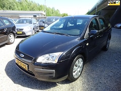 Ford Focus Wagon - 1.6-16V Trend. Airco, Cruise control, Apk 19-6-2027