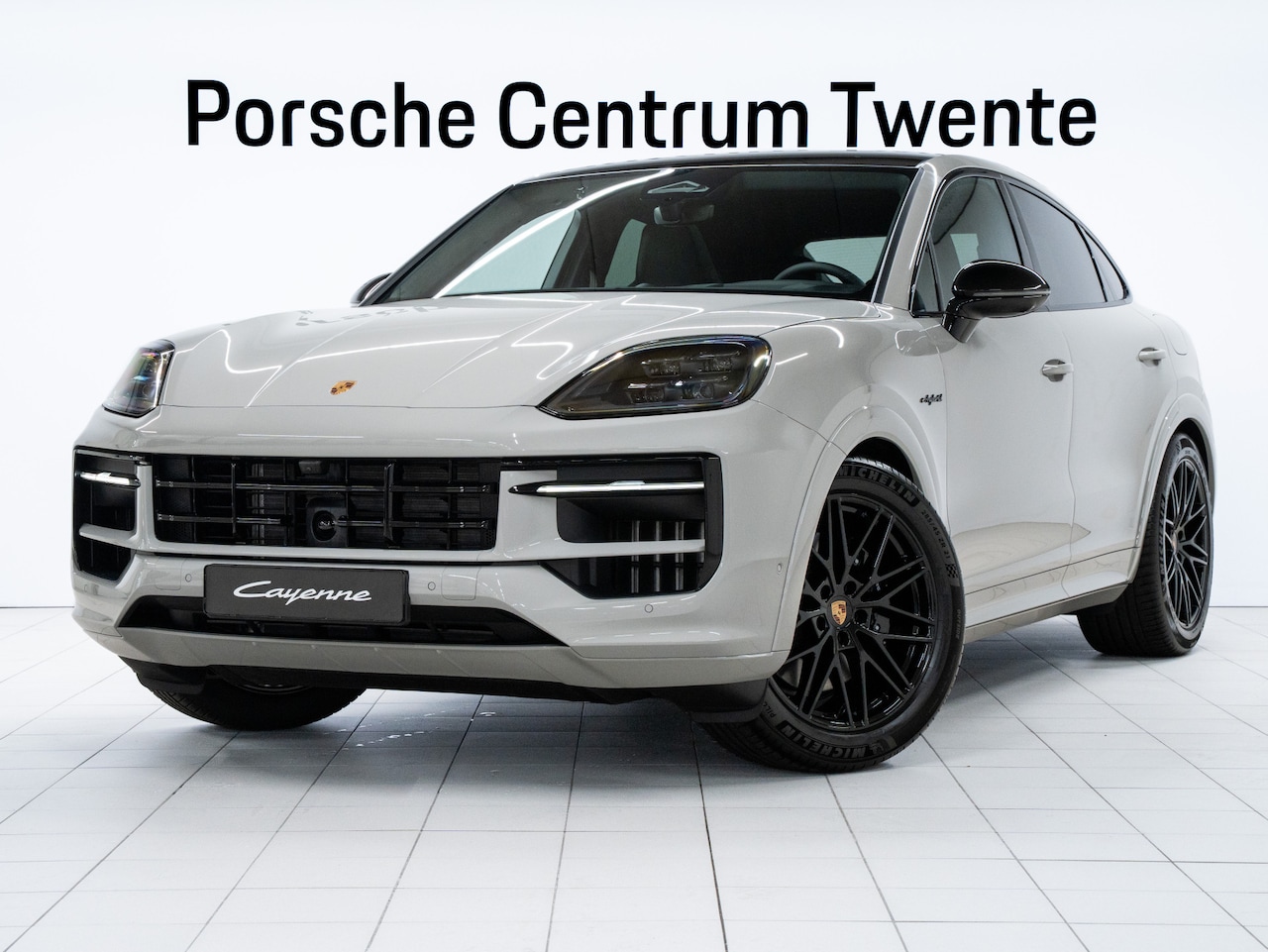 Porsche Cayenne Coupé - E-Hybrid Black Edition SportDesign - AutoWereld.nl