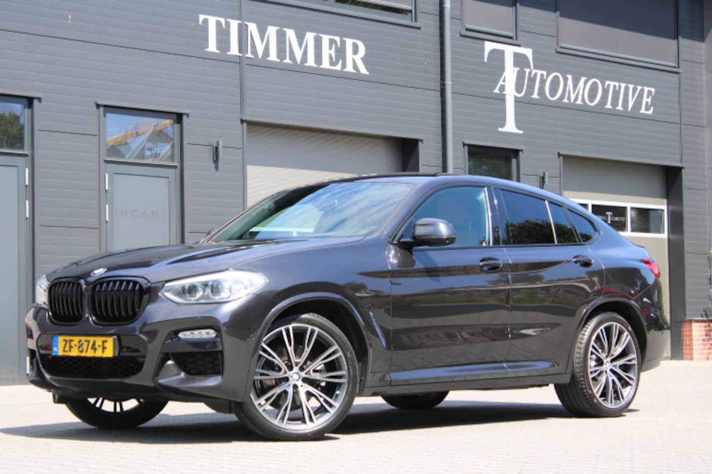 BMW X4 - xDrive20i M - Sport High Executive 21 Inch - 360 camera - Dealer onderhouden Leder - Safet - AutoWereld.nl