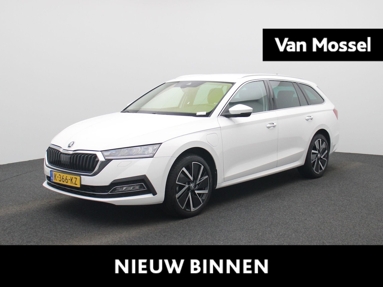 Skoda Octavia Combi - 1.4 TSI iV PHEV Business Edition Plus | WORDT VERWACHT | Automaat | Apple Carplay / Androi - AutoWereld.nl