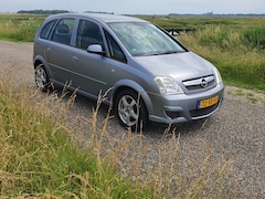 Opel Meriva - 1.4-16V Cosmo