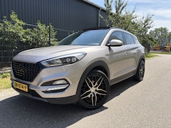 Hyundai Tucson - 1.6 T-GDi Premium / PANORAMADAK / LEER / NAVI / CRUISE / TREKHAAK / 140dkm