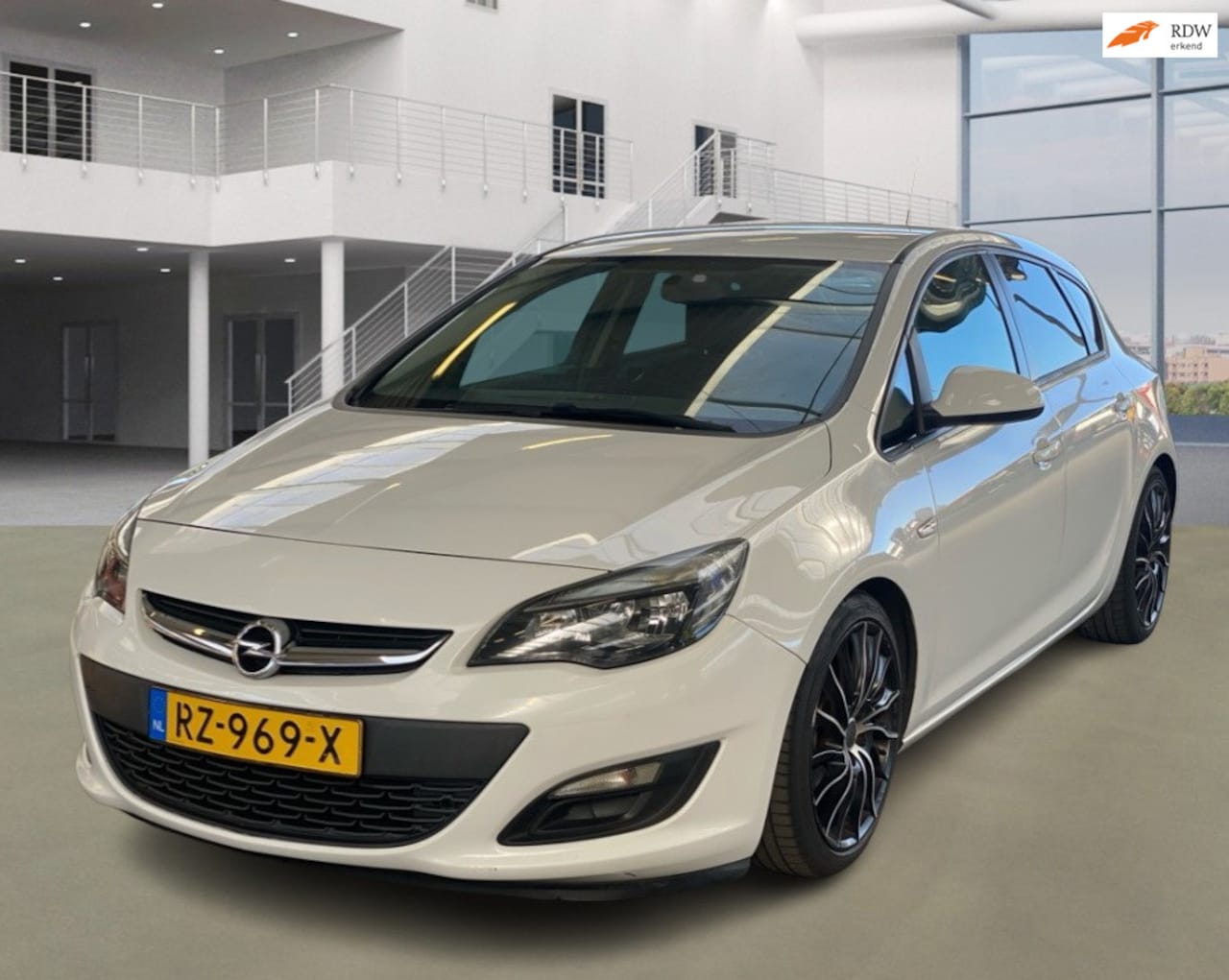 Opel Astra - 1.4 Design Edition AIRCO NAVI BOEKJES - AutoWereld.nl