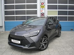 Toyota C-HR - Plug-In Hybrid 220 PHEV Executive 7.700 km