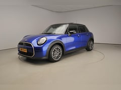 MINI 5-Deurs - Cooper C Favoured M pakket / Panoramadak / JCW Stoelen / Harman-Kardon / Head-up / LED / P