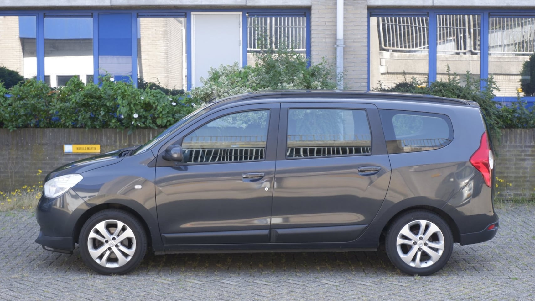 Dacia Lodgy - 1.5 dCi Lauréate 5p. 1.5 dCi Lauréate 5p. - AutoWereld.nl