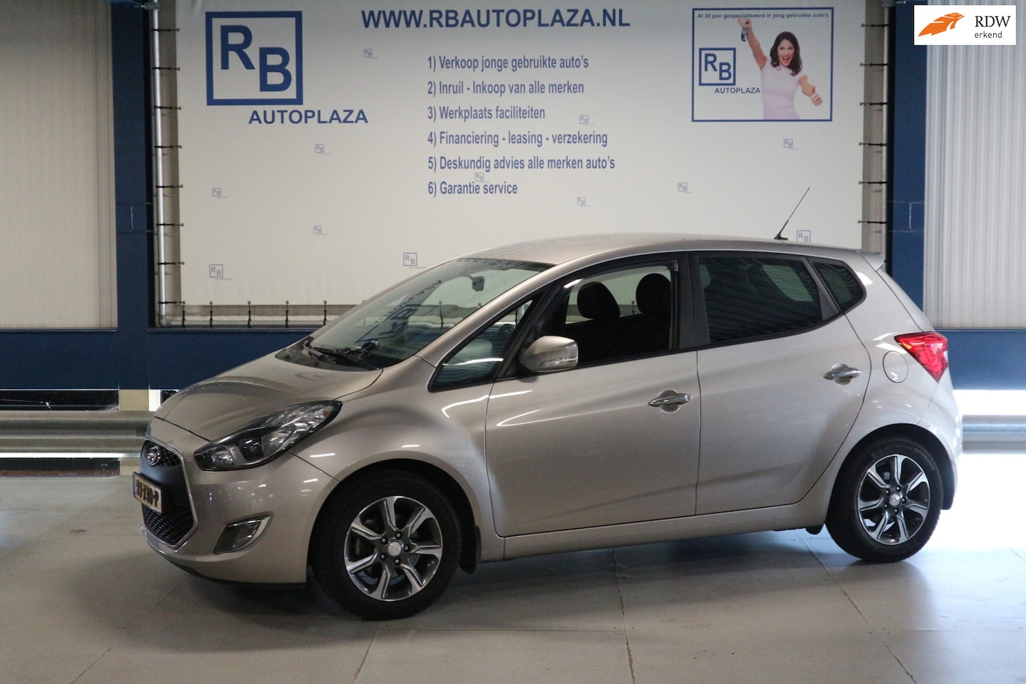 Hyundai ix20 - 1.4i Go! / Camera / Velg / Airco / APK 2027 ! ! ! - AutoWereld.nl