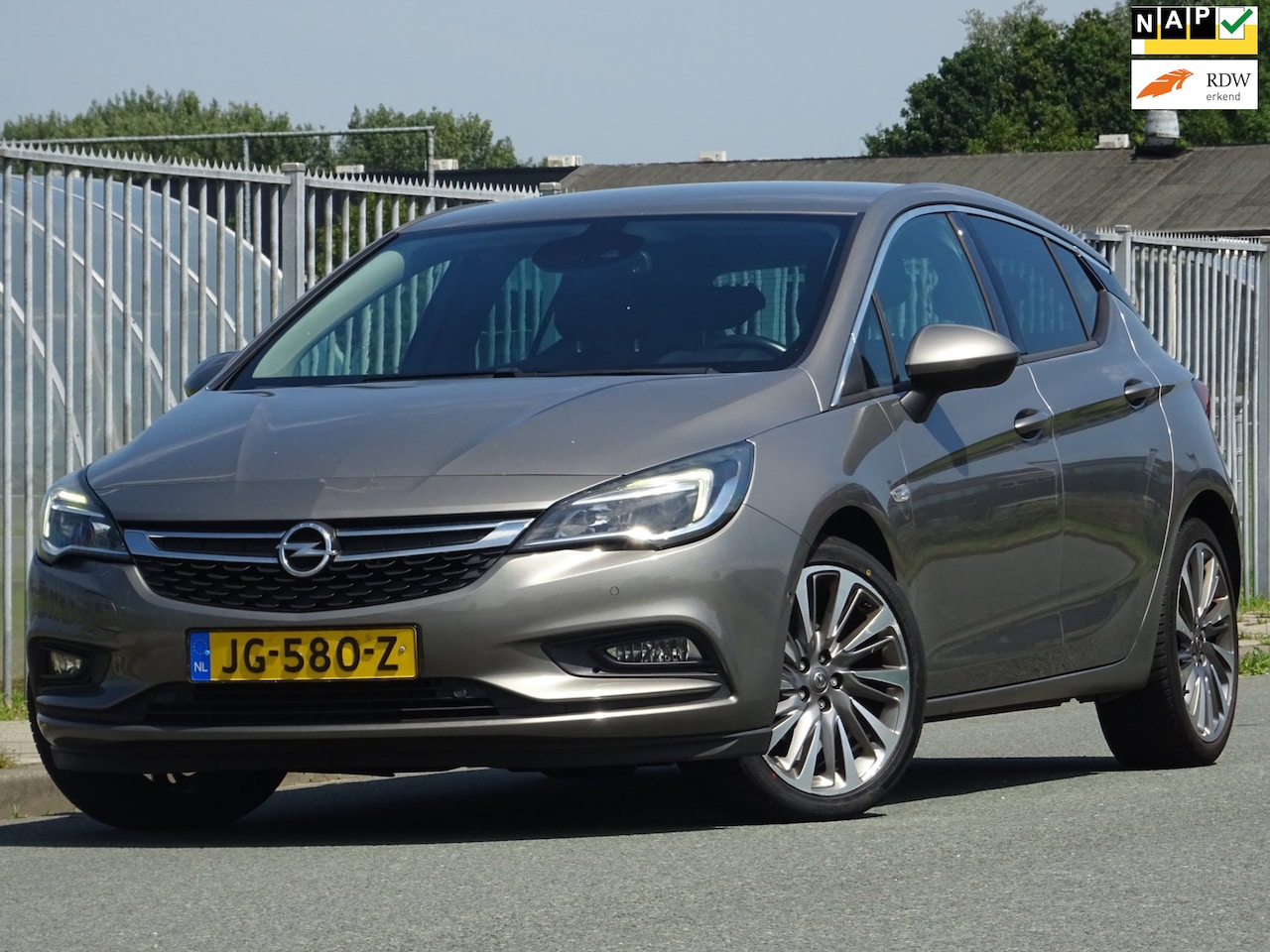 Opel Astra - 1.4 Innovation NAP/NAVI/CAMERA/CARPLAY/PDC/APK - AutoWereld.nl