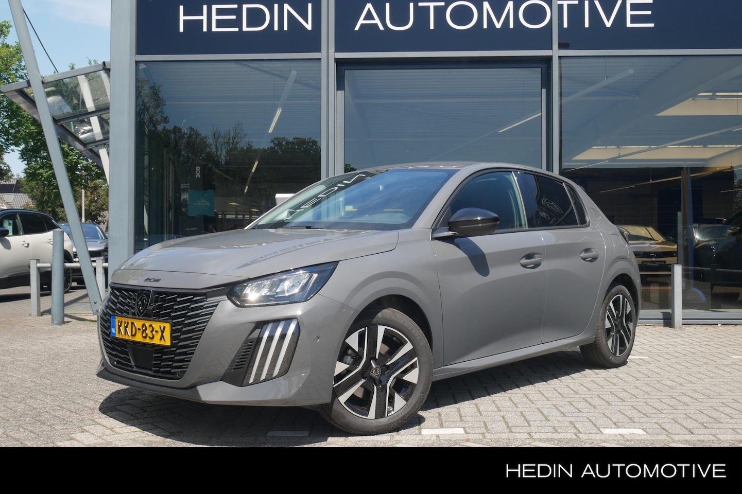 Peugeot 208 - 1.2 100PK Allure | 360 Camera | Dodehoek Sensoren | PDC V+A | Climate Control | Apple Carp - AutoWereld.nl