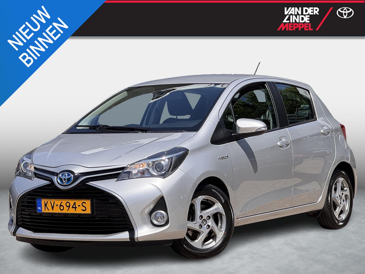 Toyota Yaris - 1.5 Hybrid Trend Navi Airco - AutoWereld.nl