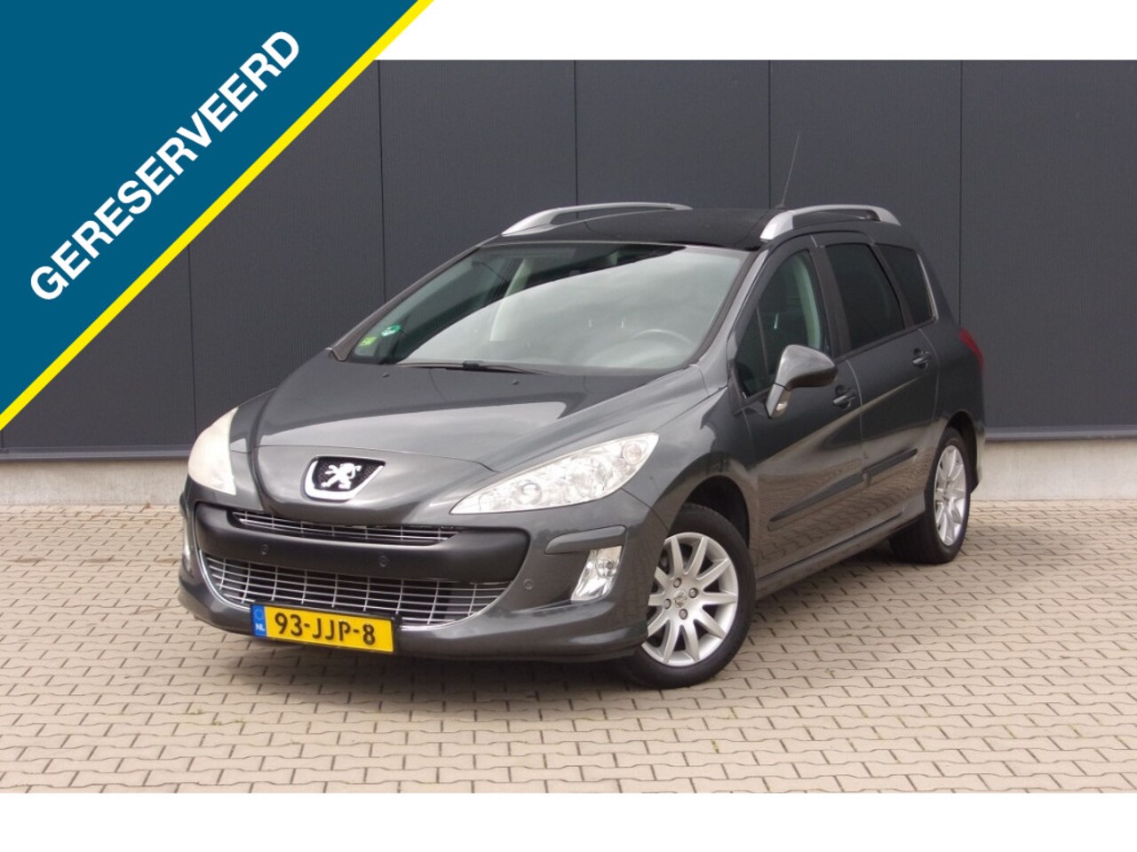 Peugeot 308 SW - 1.6 VTi XS | 6 persoons uitvoering | PDC - AutoWereld.nl