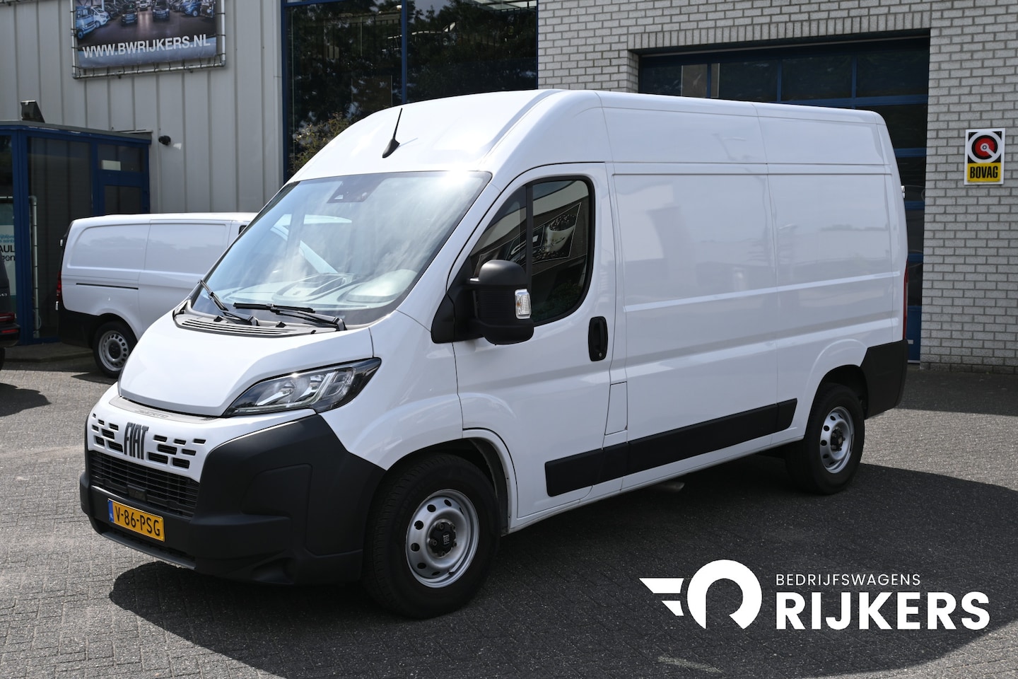 Fiat Ducato - L2H2 140 pk 3.5t Camera, 270 Graden achterdeuren - AutoWereld.nl