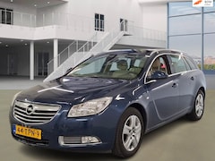 Opel Insignia Sports Tourer - 1.4 Turbo Business Edition NAVI PSENSOR CRUISE TREKHAAK 2 X SLEUTELS