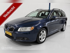 Volvo V70 - 2.0T Momentum LEER / NAVI