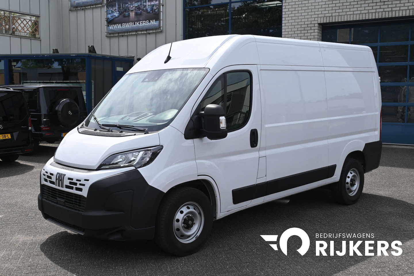 Fiat Ducato - L2H2 140 pk 3.5t Camera, 270 Graden achterdeuren - AutoWereld.nl