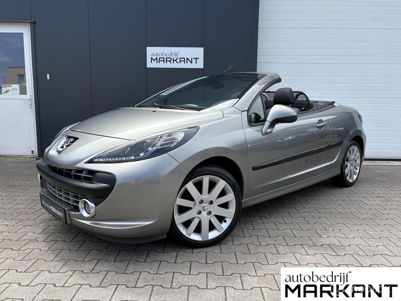 Peugeot 207 CC - 1.6 VTi Leder / Climate Control / LED / NAP! - AutoWereld.nl