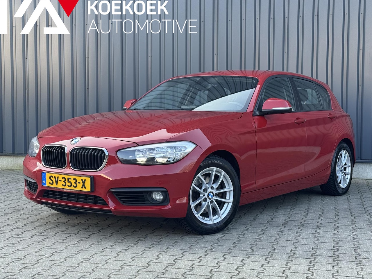 BMW 1-serie - 120i 184 pk Sport line Lederen bekleding - AutoWereld.nl