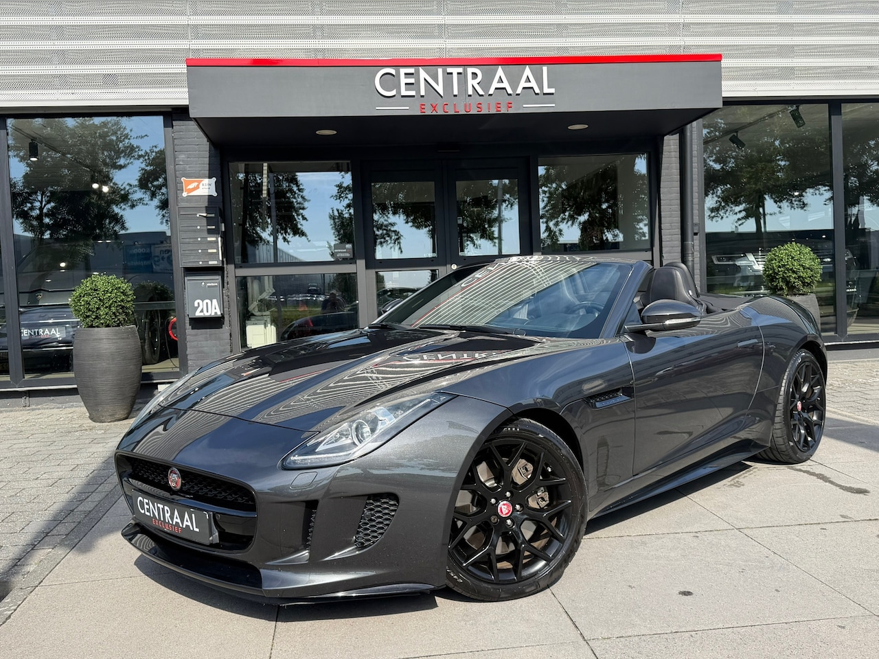 Jaguar F-type - 3.0 V6 Convertible NL-Auto|Schaalstoelen|Meridian|Camera|Keyless|Xenon - AutoWereld.nl