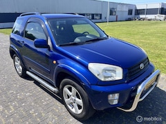 Toyota RAV4 - 2.0-16V VVT-i Sol / APK / Airco / Trekhaak / NAP /