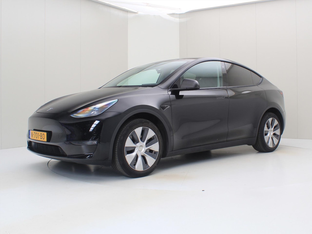 Tesla Model Y - Long Range AWD 75kWh 351pk 90.7% SoH [ TREKHAAK+AUTOPILOT+19 INCH+PREMIUM AUDIO ] - AutoWereld.nl