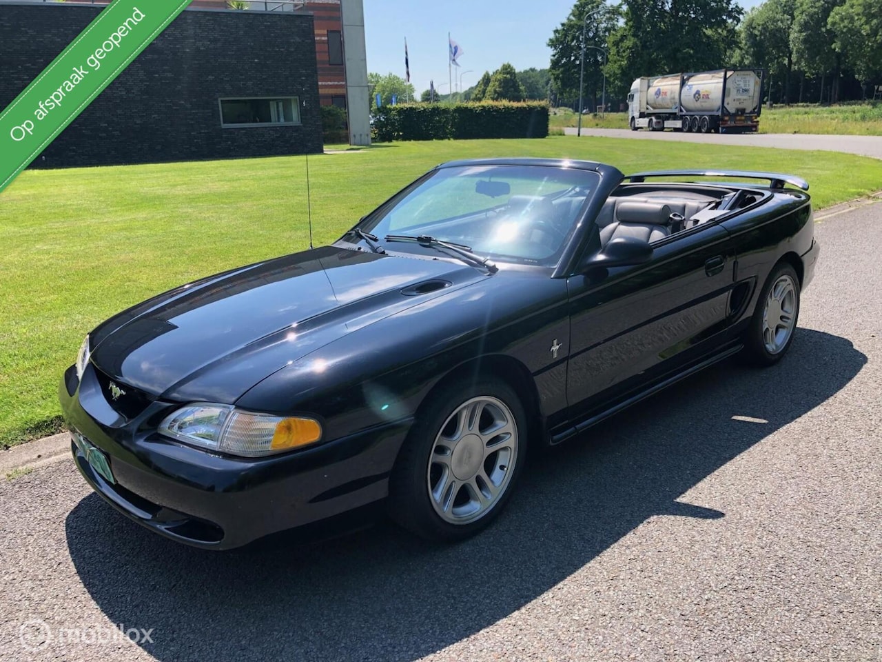 Ford Mustang Convertible - USA 3.8 V6 Nw APK - AutoWereld.nl