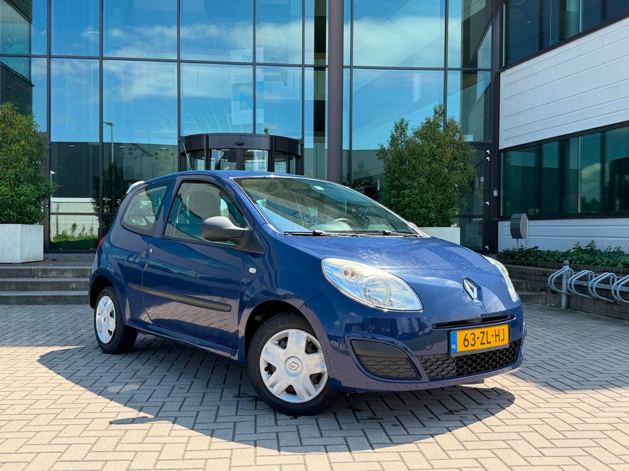 Renault Twingo - 1.2 Authentique 1.2 Authentique | Nieuwe APK - AutoWereld.nl