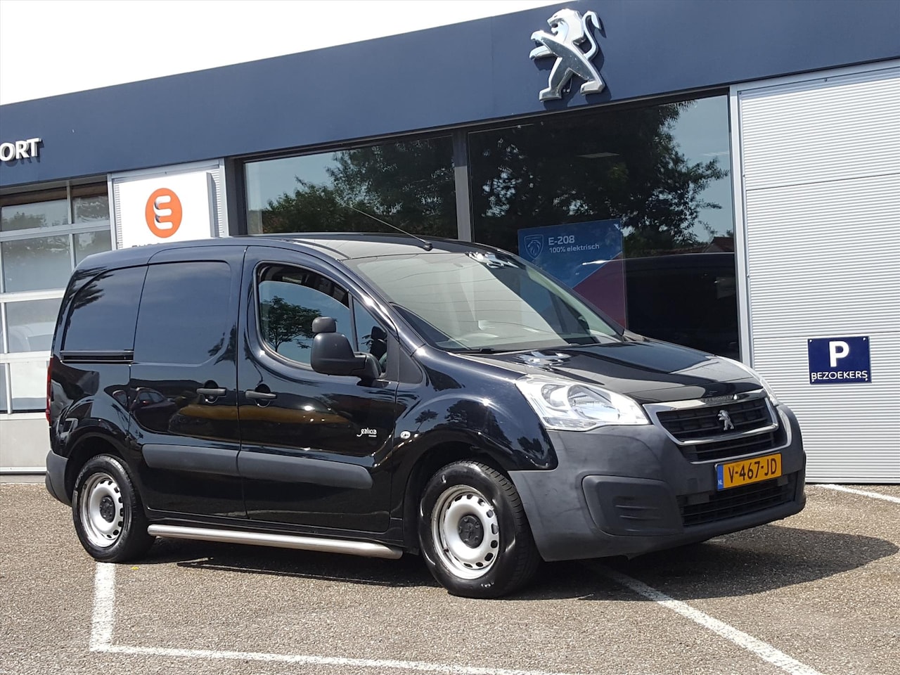 Peugeot Partner - GB 120 L1 1.6 BlueHDi 75pk 2-zits Premium Airco | Cruise control | Bluetooth | Rechterzijs - AutoWereld.nl