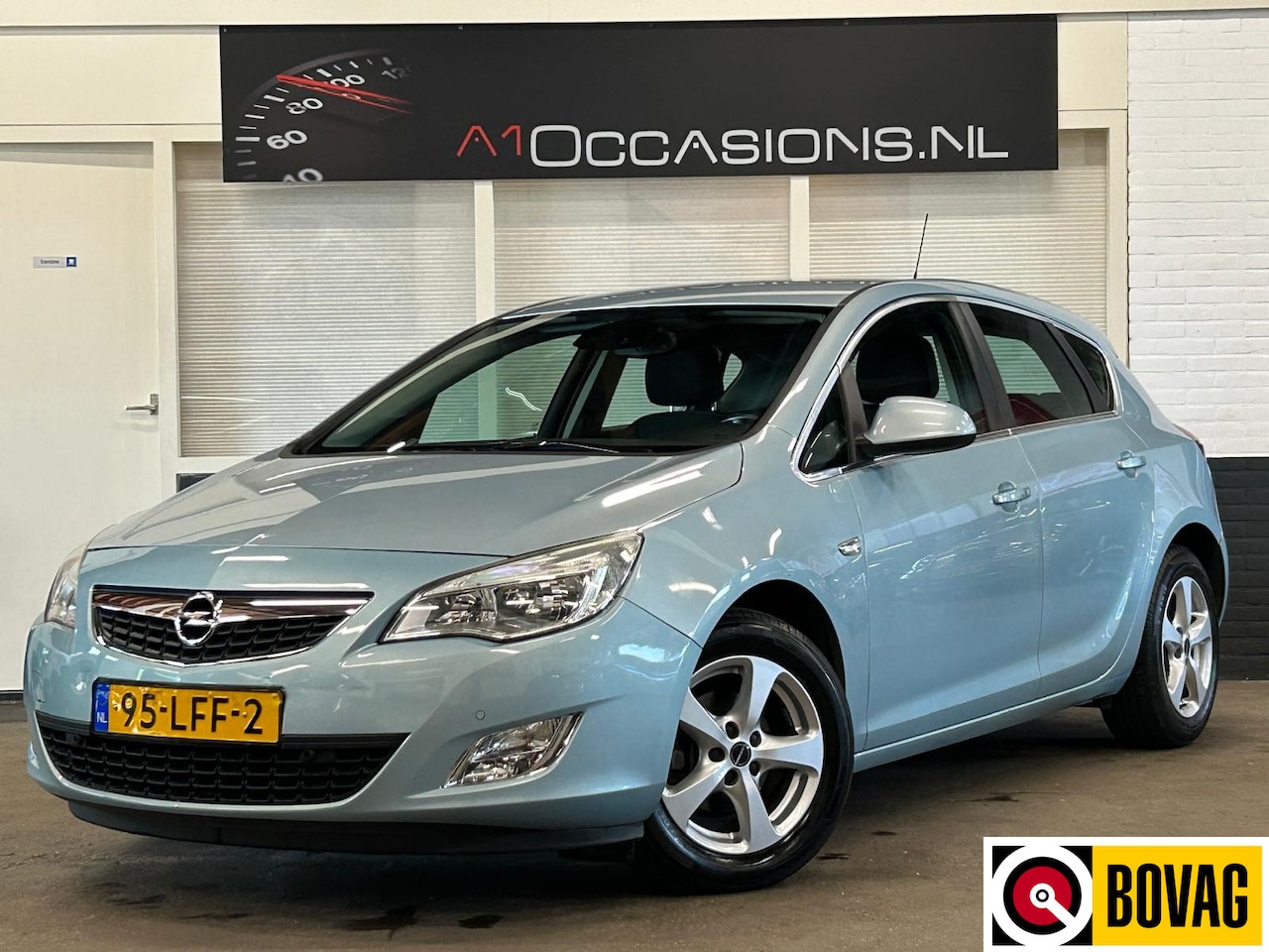 Opel Astra - 1.6 Cosmo 1.6 Cosmo - AutoWereld.nl